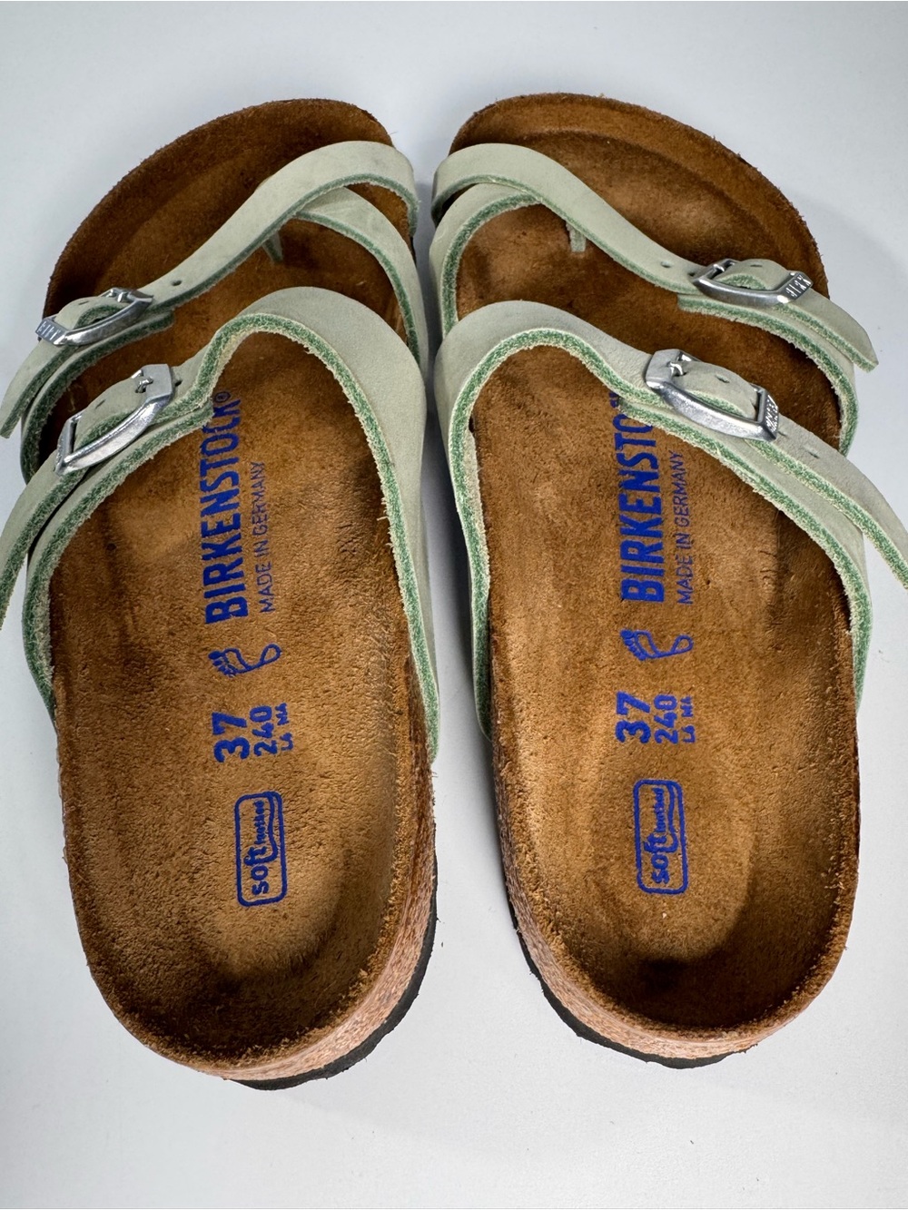 Birkenstock Yara Soft Footbed Sage Green Sandals Women’s EU 37 US 6-6.5